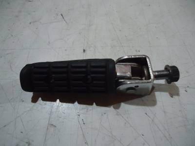 Yamaha FJ1200 R-H Rear Footrest