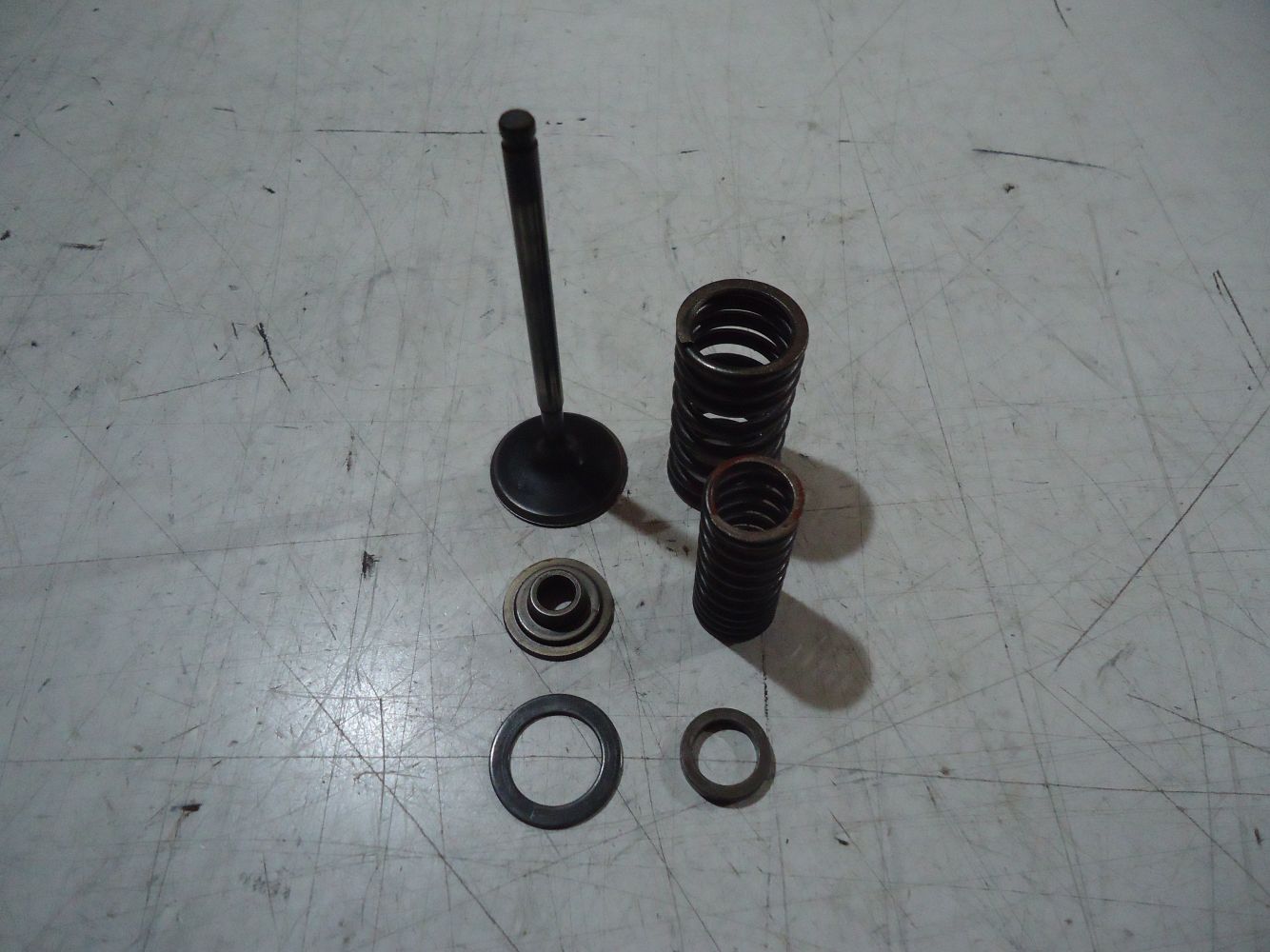 Honda CBR1000F Engine Inlet Valve CBR1000 Valves