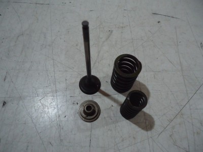 Honda CBR600F Engine Exhaust Valve CBR600 Valves