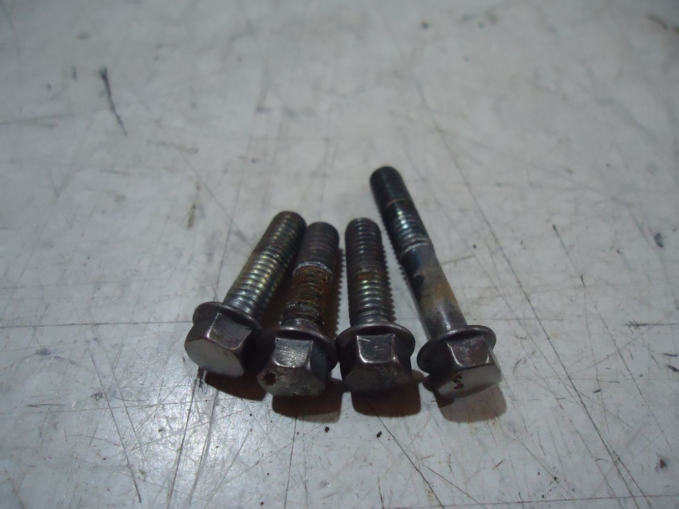 Honda VFR750F Water Pump Pipe Bolts