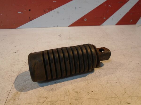 Honda CB250N Superdream Front Footrest