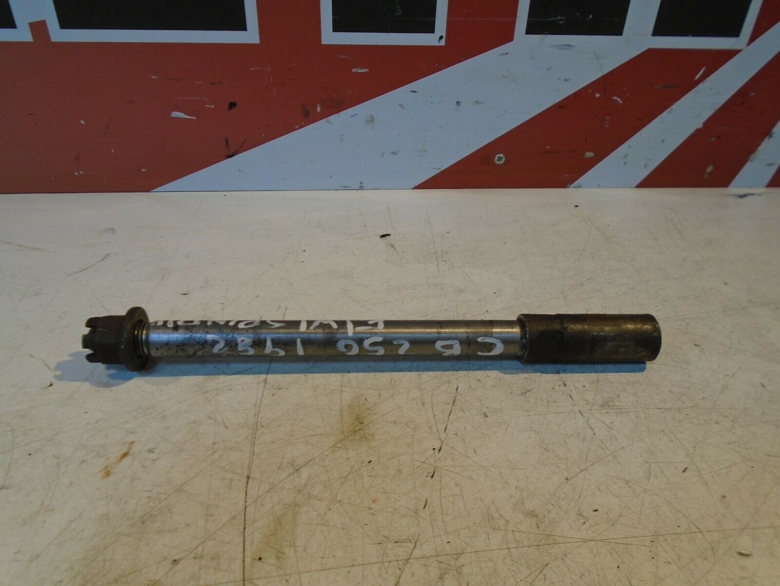 Honda CB250N Superdream Front Wheel Spindle Axle