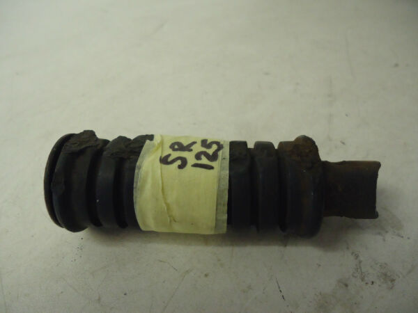 Yamaha SR125 Rear Footrest
