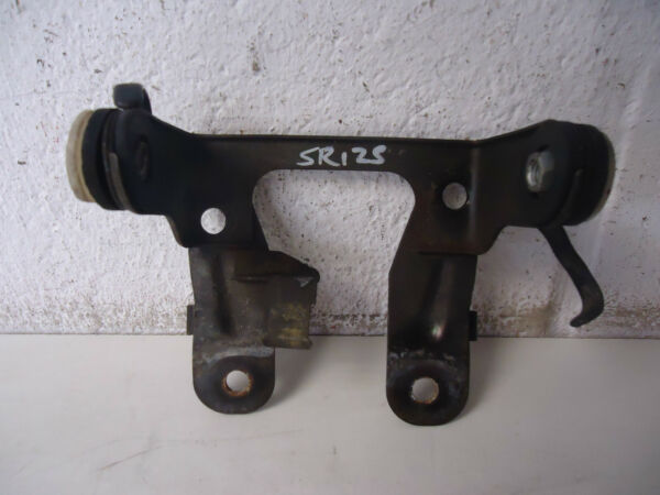 Yamaha SR125 Headlight Mount Bracket 