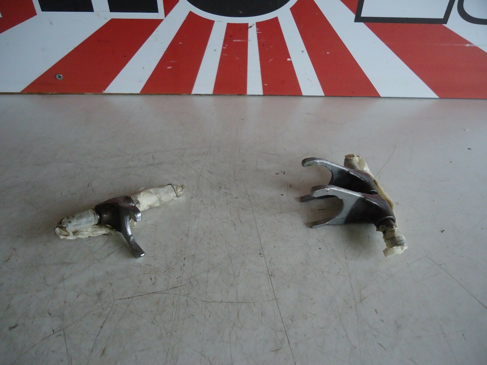 Yamaha SR125 Gear Selector Forks