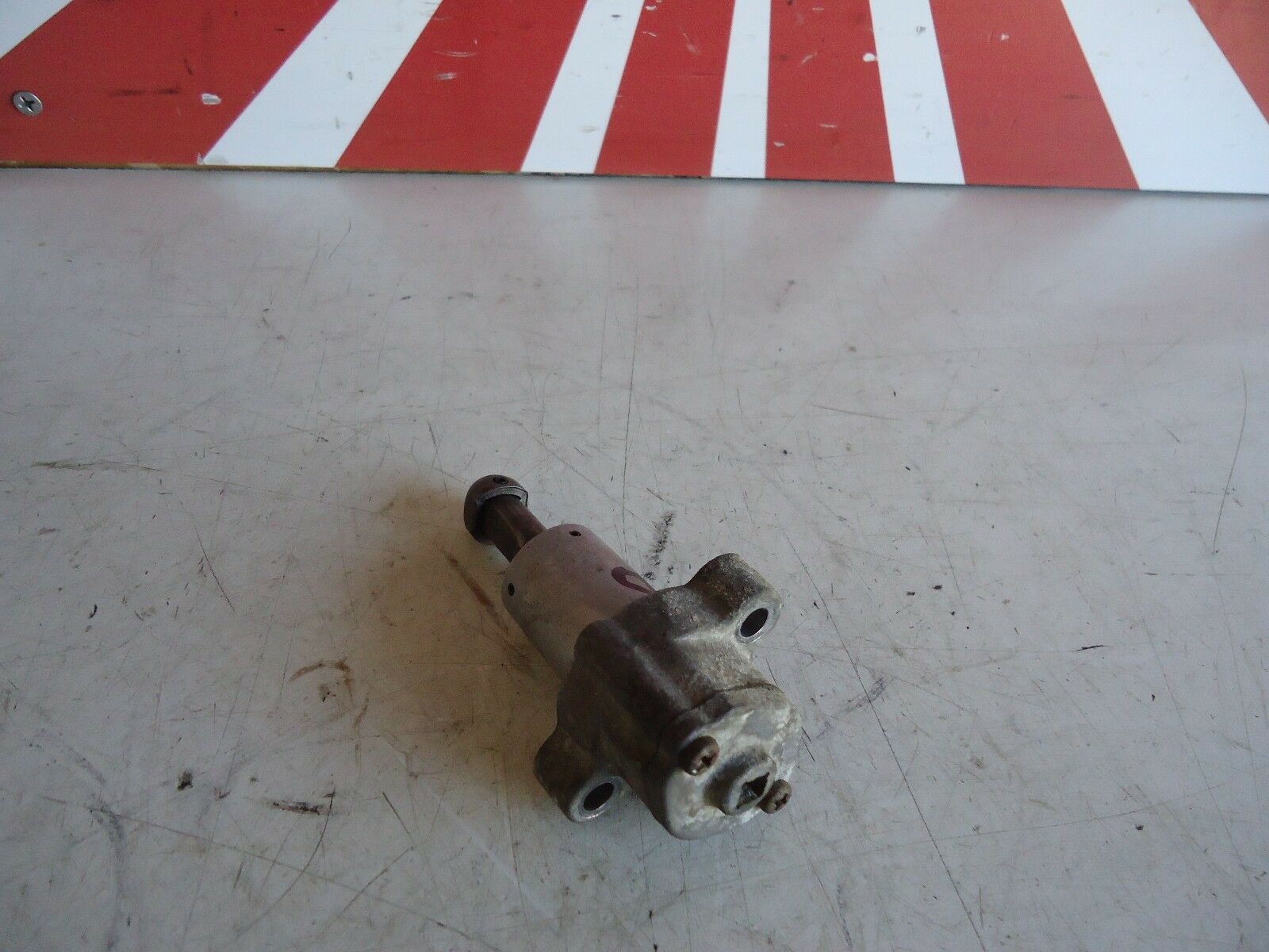 Suzuki GS500E Camchain Tensioner 1994 GS500 Camchain Tensioner