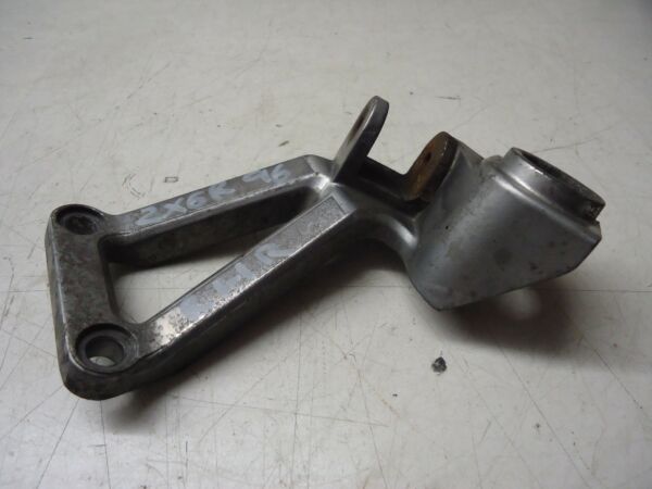Kawasaki ZX6R Rear Footrest Hanger