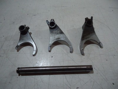 Kawasaki GPZ900R Gear Selector Forks