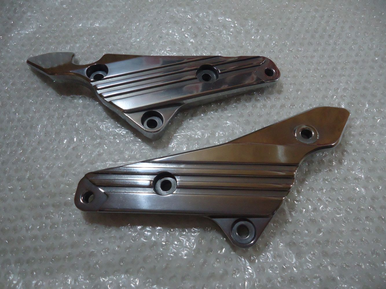 Yamaha XJ650 Footrest Hanger XJ 650 4KO Footpeg Hangers