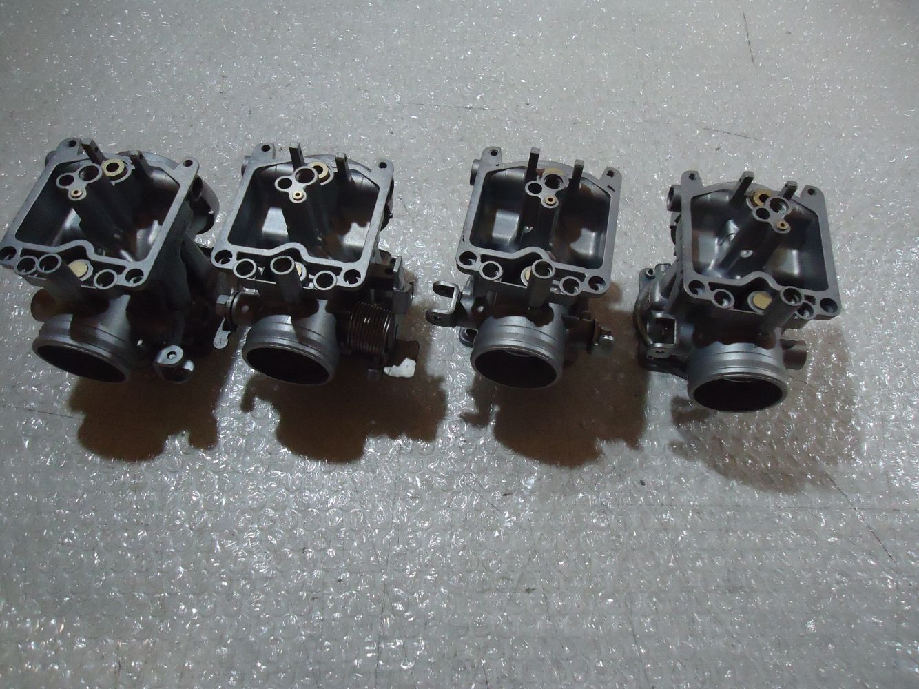 Kawasaki GPZ1000RX Carb Bodies GPZ1000 Carburettors Carbs
