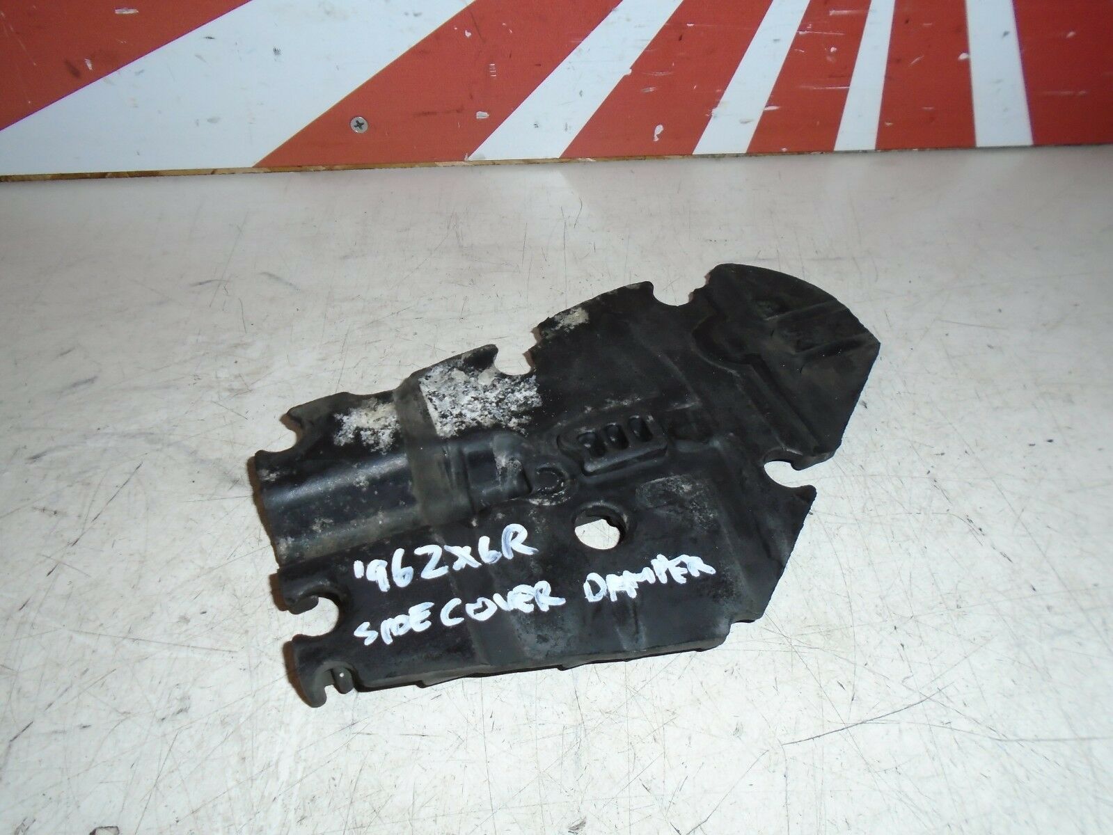 Kawasaki ZX6R Engine Side Cover Damper 1996 