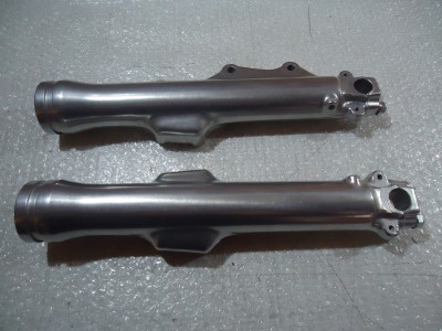 Suzuki GT380 Fork Lowers GT 380 Forks