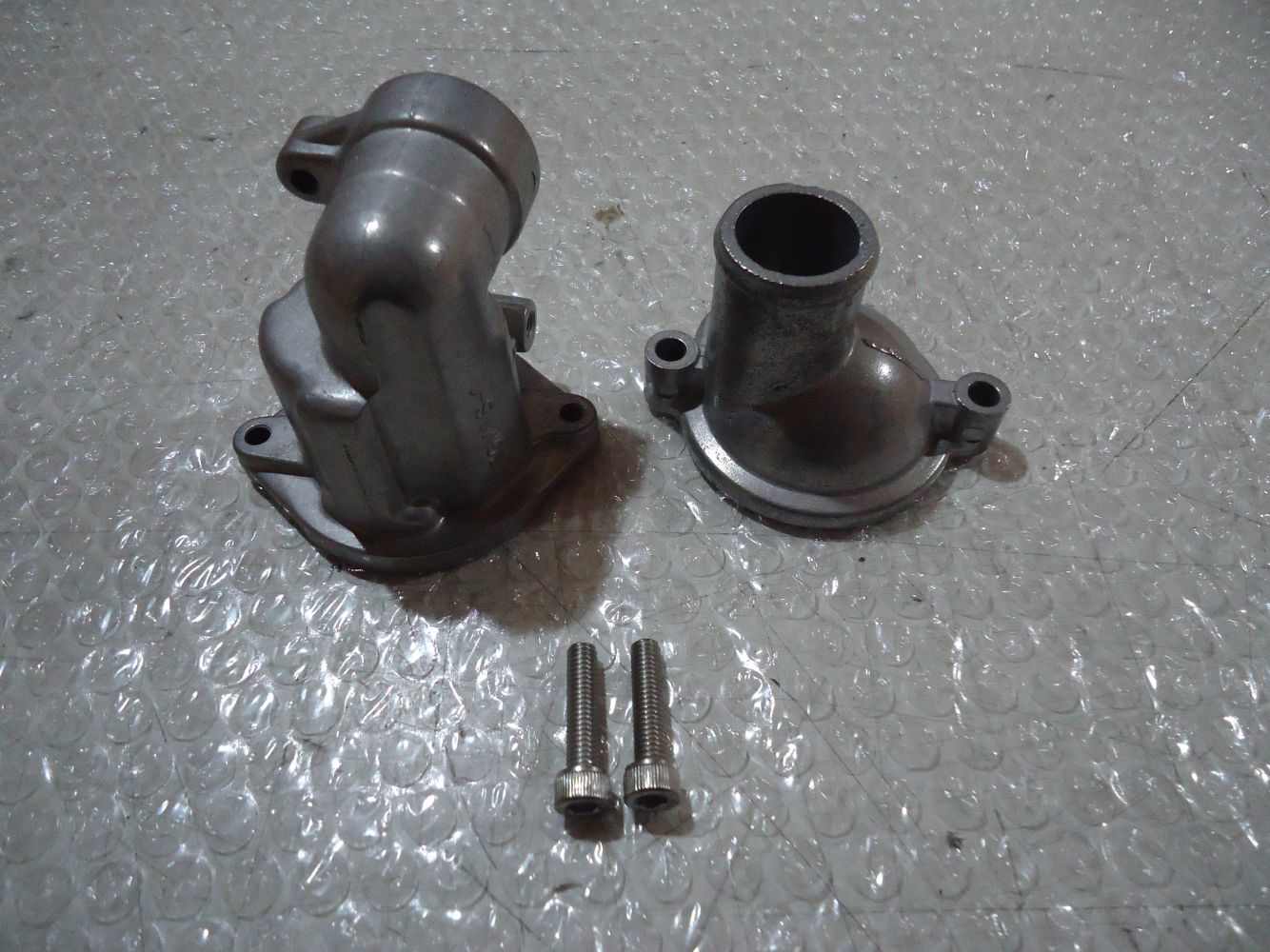 Yamaha FZR1000RU Thermostat Housing FZR1000 Exup