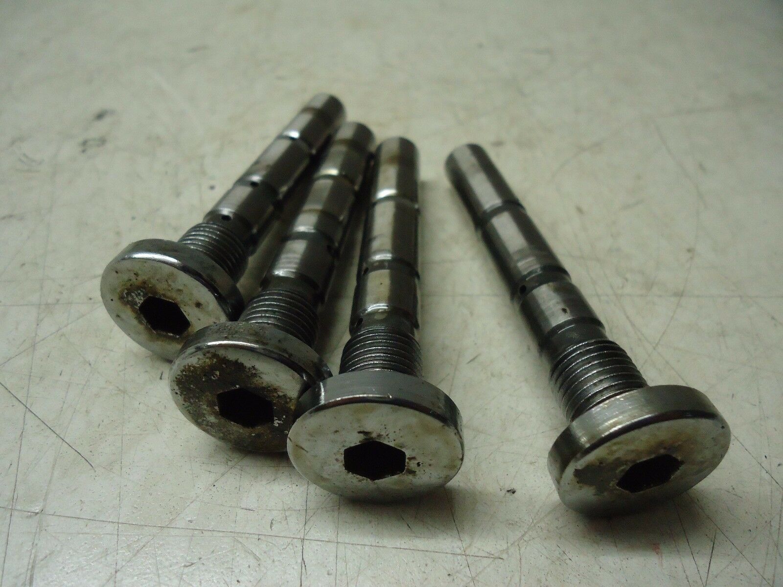 KAWASAKI ER500 ROCKER SHAFTS 