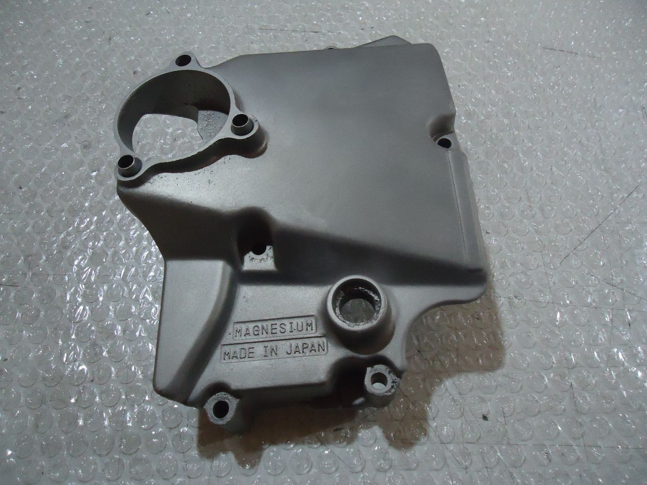 Yamaha FZR1000RU Engine Sprocket Cover Casing FZR1000 Exup