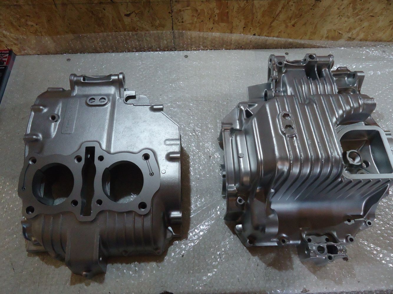 Honda CB250N Superdream Crankcases CB250 Engine Cases 