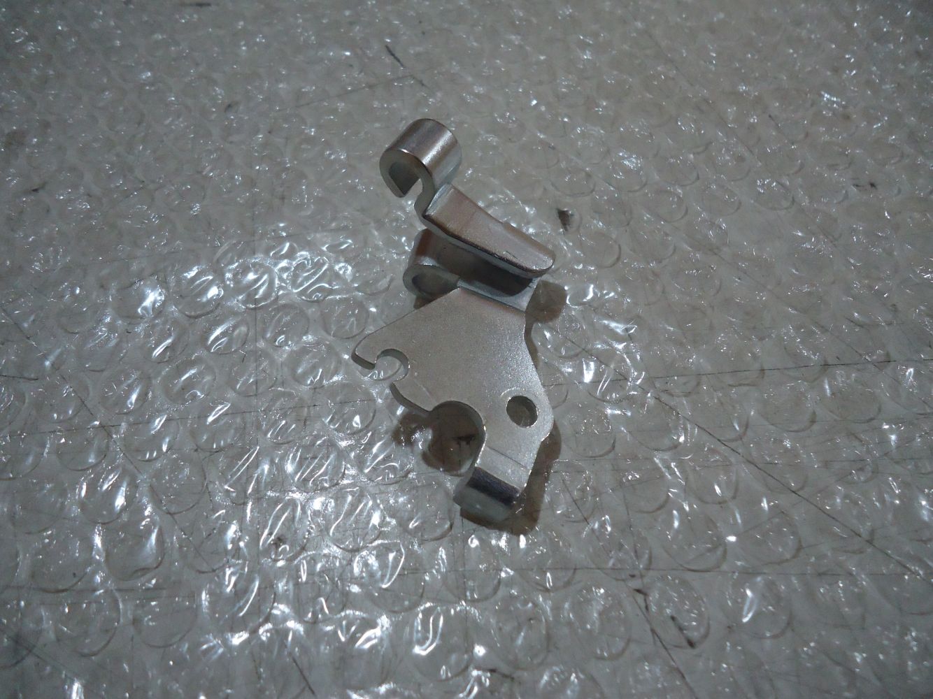 Kawasaki ZR550 Zephyr Carb Throttle Cable Bracket ZR 550 Carburettor