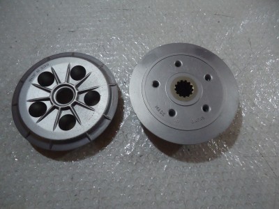 Kawasaki GT550 Engine Clutch Drum Boss GT 550 Clutch Pressure Plate