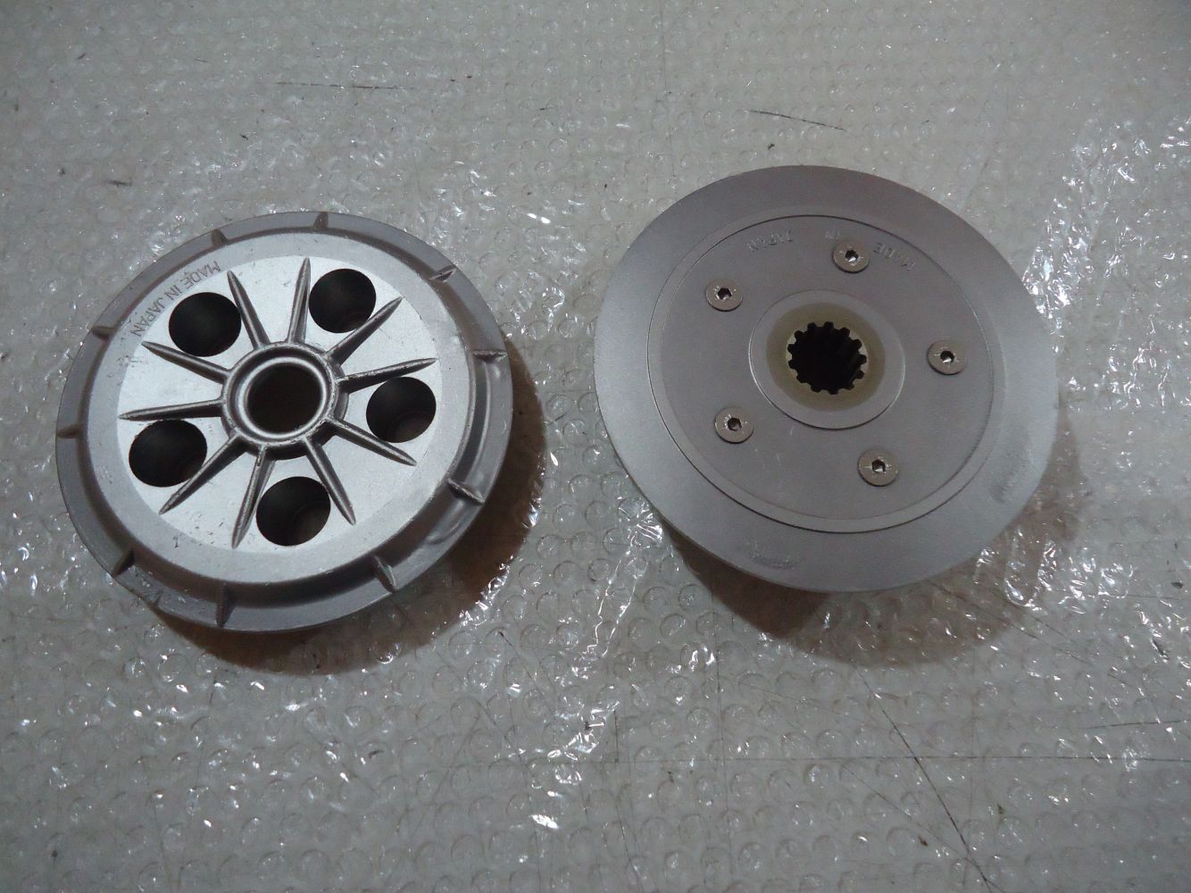 Kawasaki GPX600R Engine Clutch Drum Boss & Pressure Plate GPX600