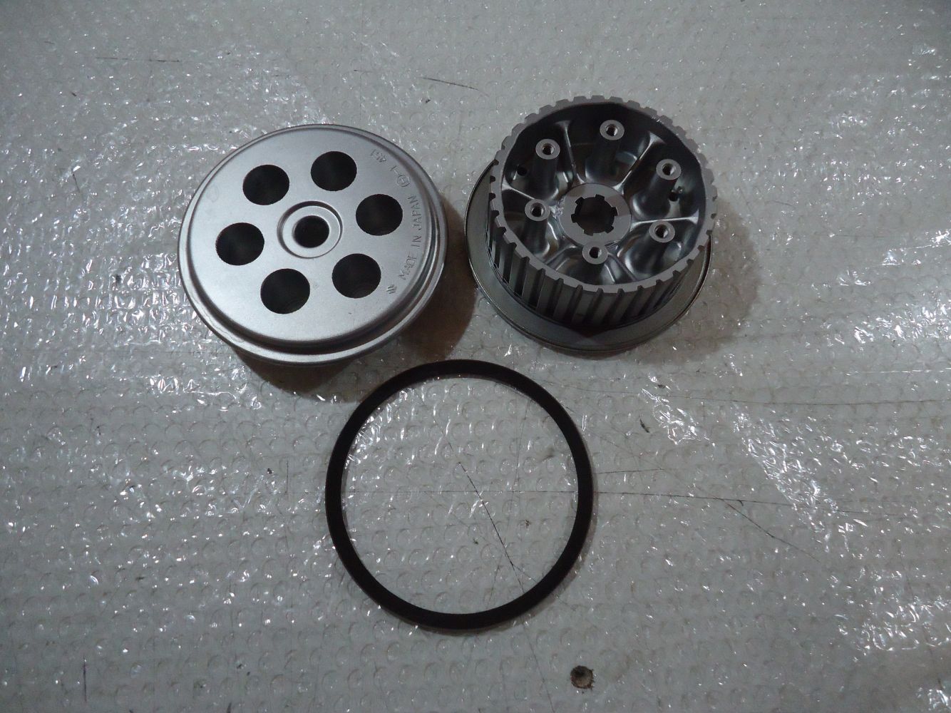 Suzuki GS650GT Engine Clutch Drum Boss GS650 Clutch Pressure Plate