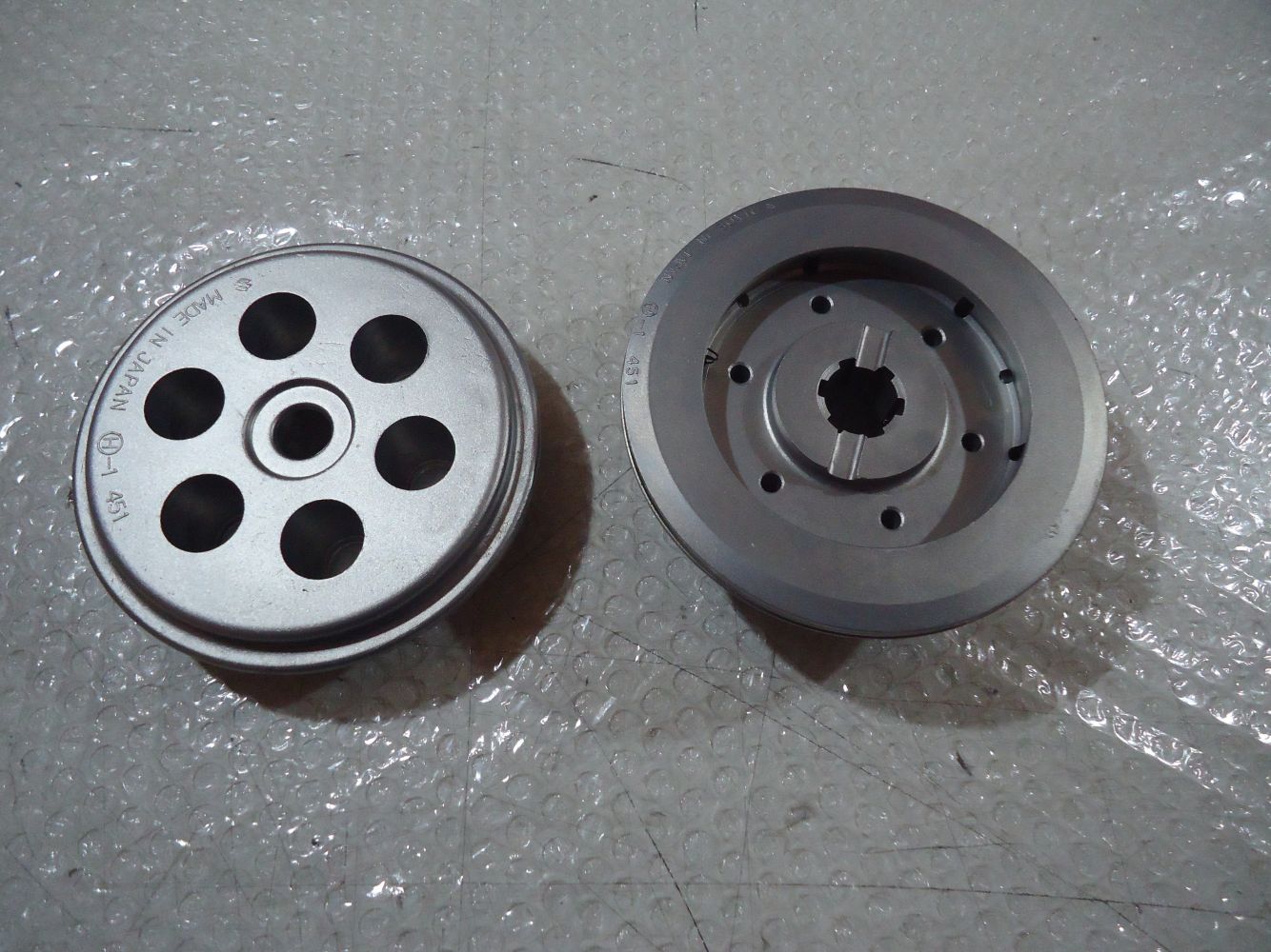 Suzuki GSX750E Engine Clutch Drum Boss GSX750 Clutch Pressure Plate