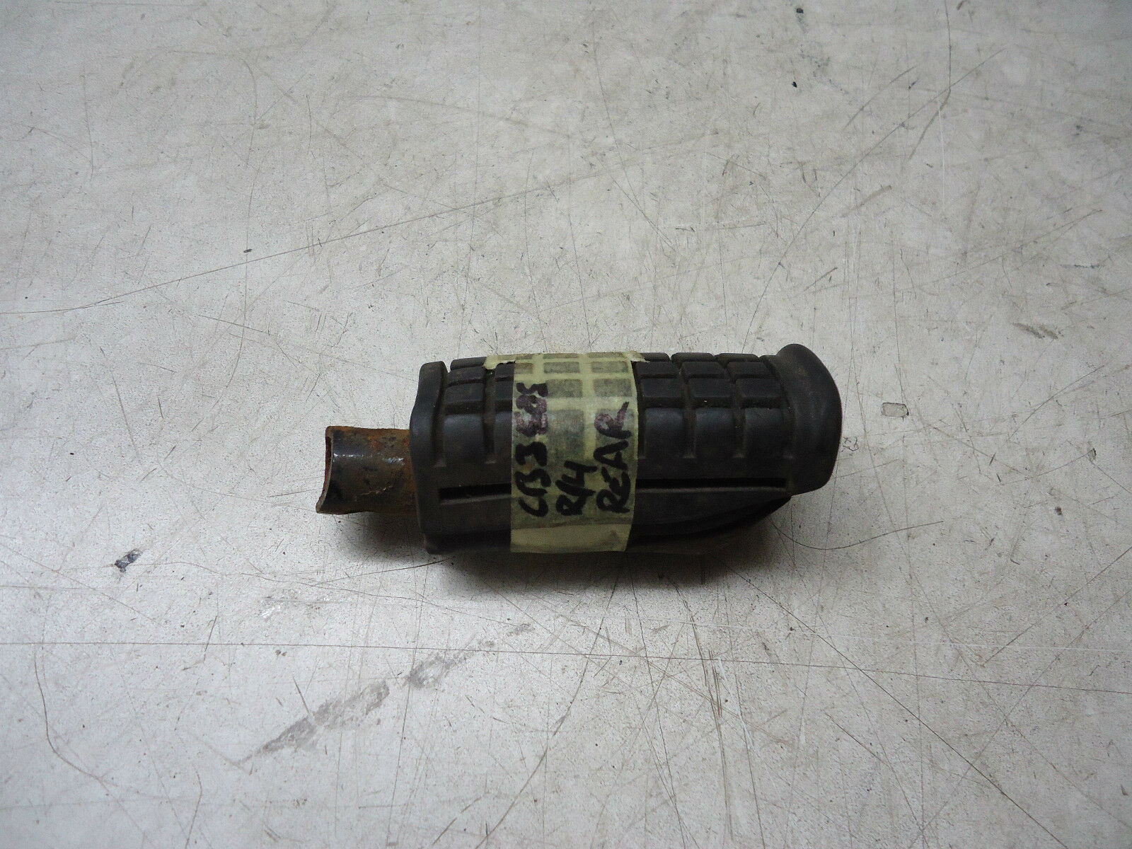 Honda CB350s Rear Footrest