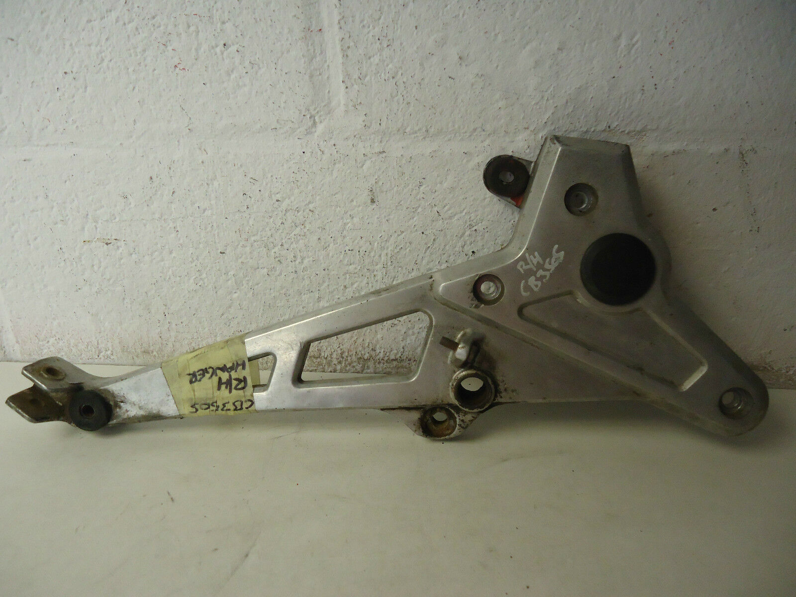 Honda CB350s Footrest Hanger