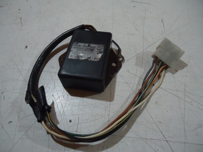 Suzuki GS250T CDI Unit GS450L Igniter Box GSX400E CDI