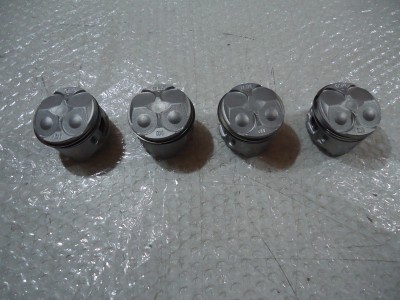 Honda VFR400R Engine Pistons VFR400 Piston & Rings