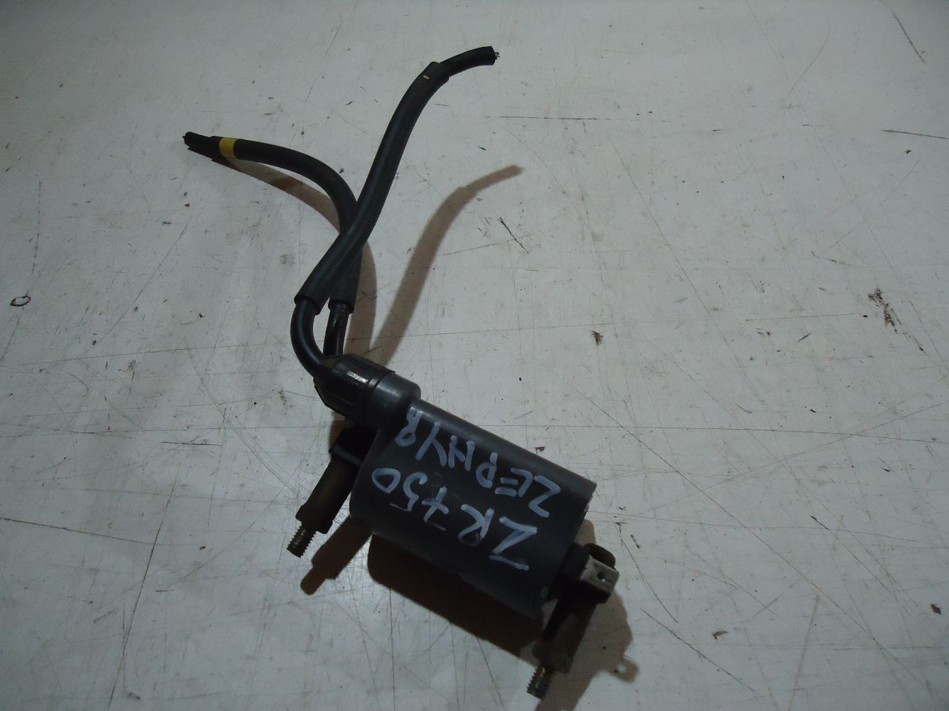 Kawasaki ZR750 Zephyr Ignition Coil 