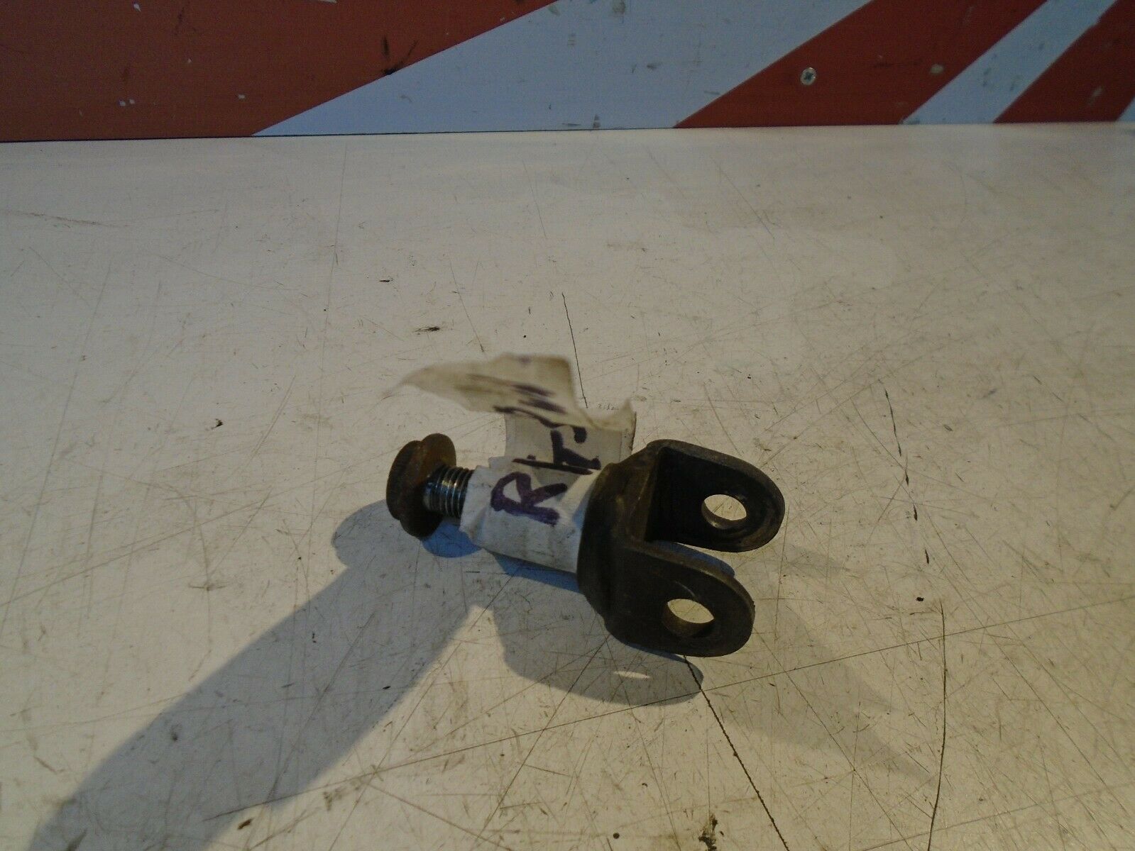 Suzuki GSXR750 Footrest Mount GSX-R750