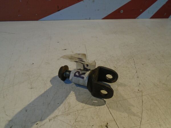 Suzuki GSXR750 Footrest Mount GSX-R750