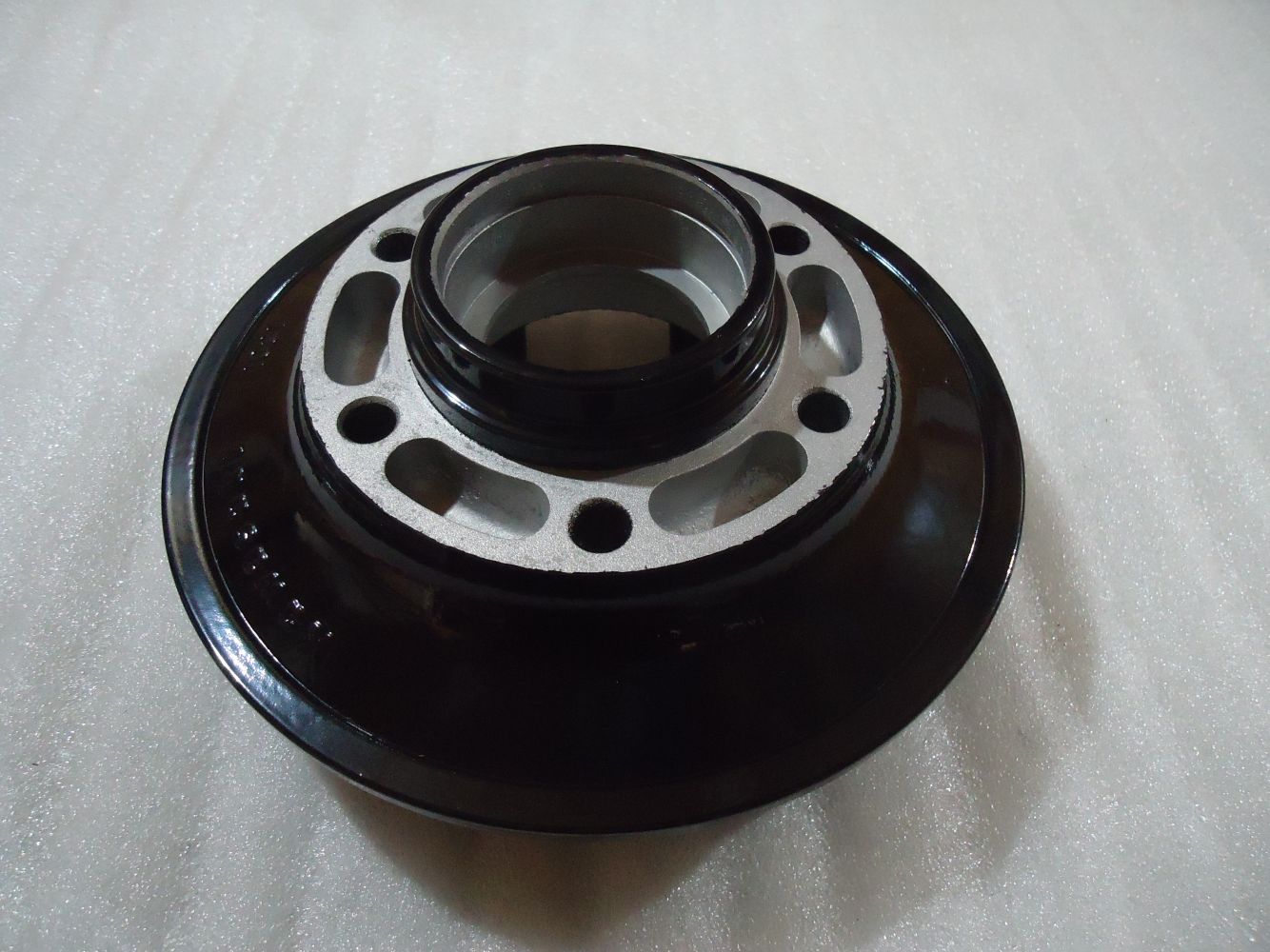Kawasaki GPZ1100A Unitrak Rear Wheel Hub GPZ1100 Sprocket Carrier