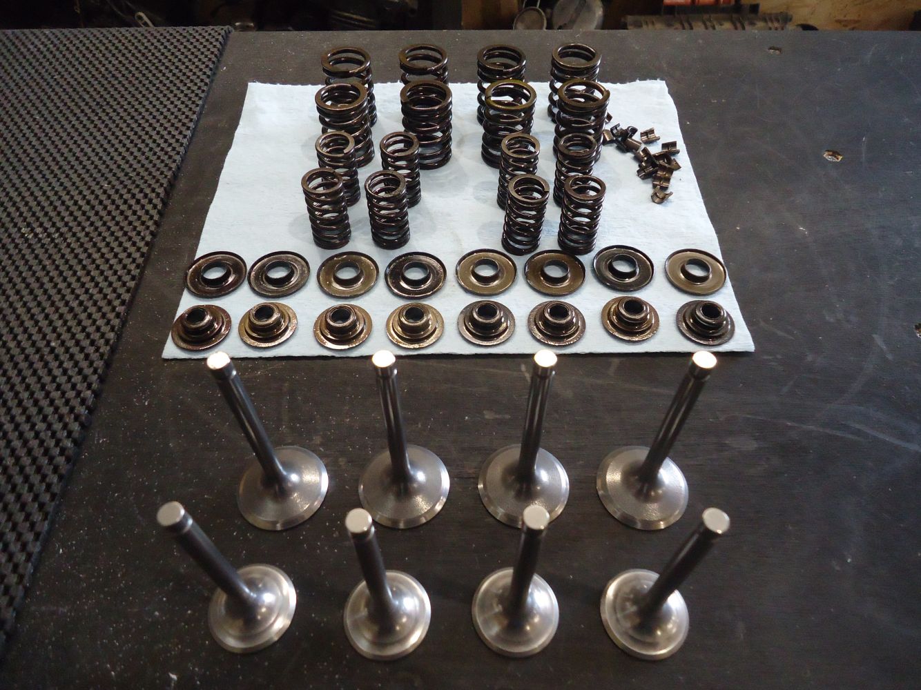Kawasaki GPZ1100A Unitrak Engine Valves GPZ1100 Inlet Exhaust Valve