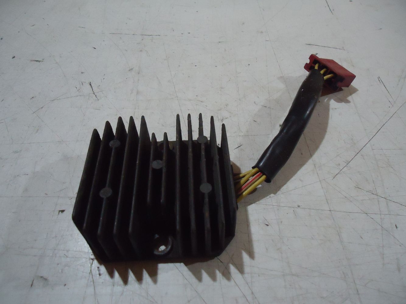 Kawasaki GPZ1100A Unitrak Regulator Rectifier GPZ1100