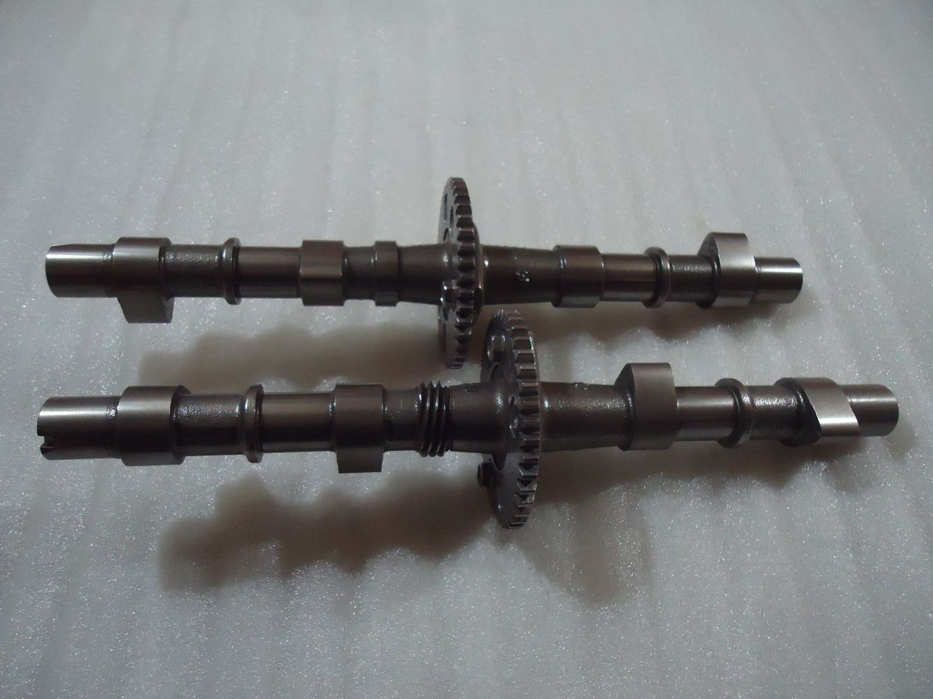 Kawasaki KZ550 Engine Camshafts Z550 Inlet Exhaust Camshaft 