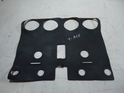 Yamaha YZF1000R Thunderace Manifold Rubber Heatshield Mat YZF1000