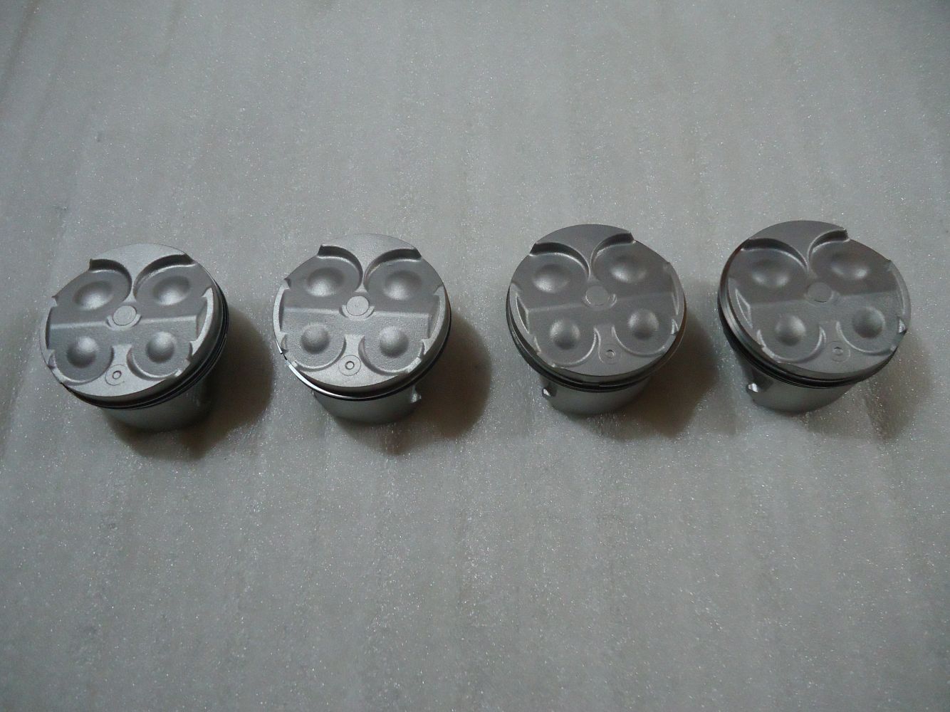 Suzuki GSXR600 SRAD Pistons & Rings GSXR 600 Engine Piston GSX-R600