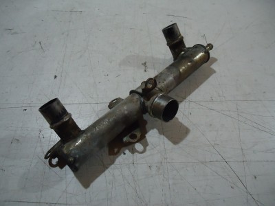 Yamaha YZF1000R Thunderace Engine Water Coolant Pipe YZF1000