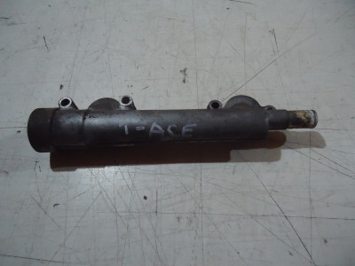 Yamaha YZF1000R Engine Cylinder Barrels Water Pipe YZF1000