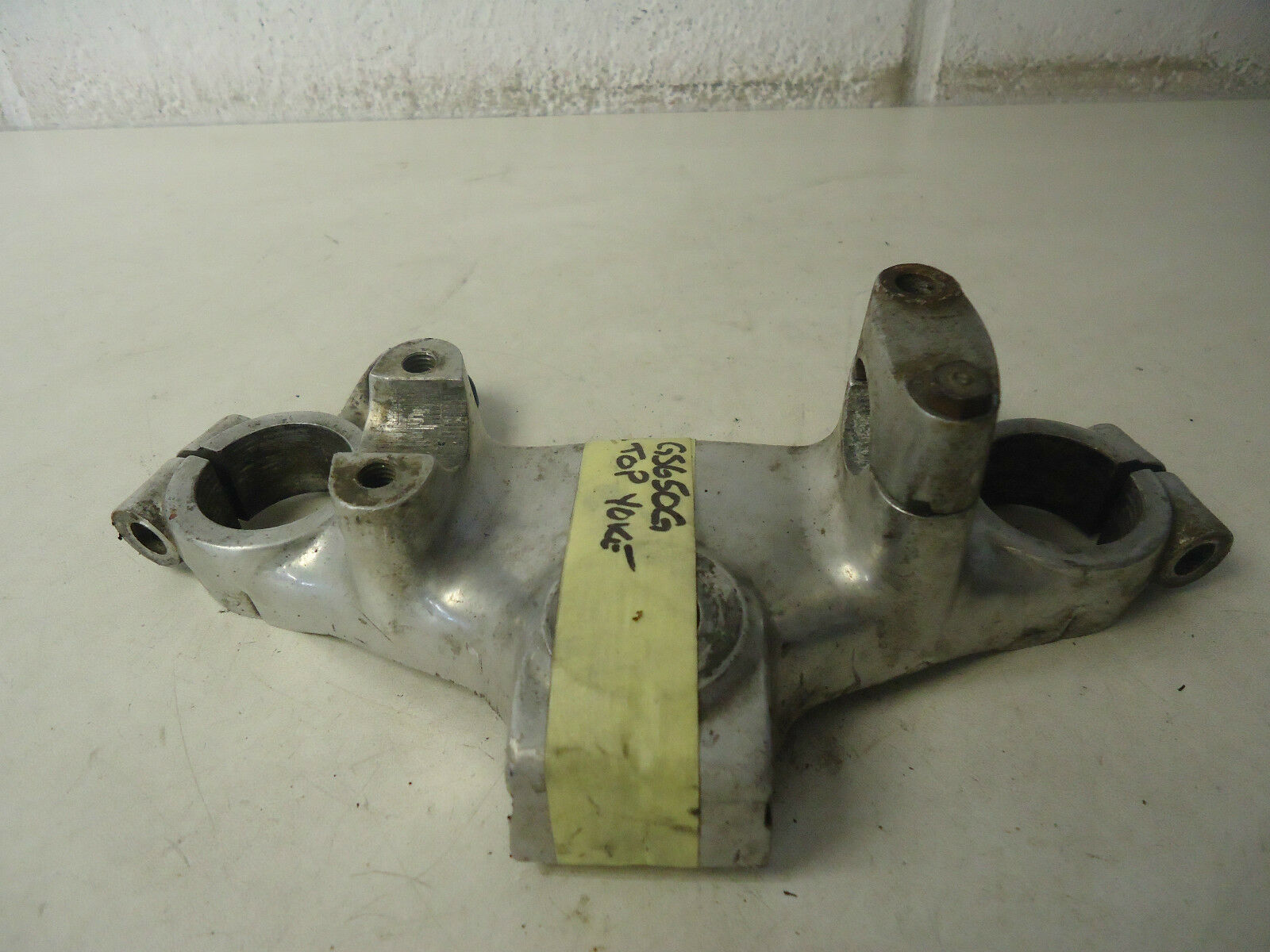 Suzuki GS650G Top Fork Yoke
