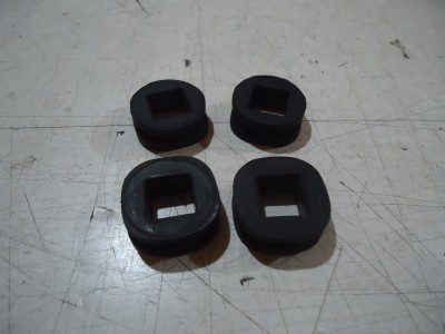 Suzuki GS850G Indicator Stem Rubber Grommets GS850 GS650G GS550M GS1000