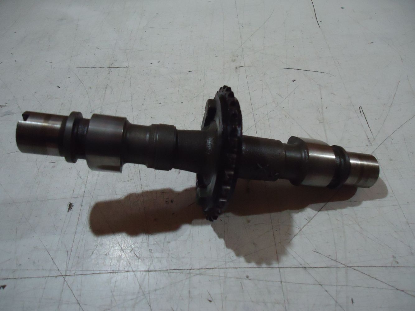 Suzuki GS500E Engine Camshaft GS500 Exhaust Camshaft K4