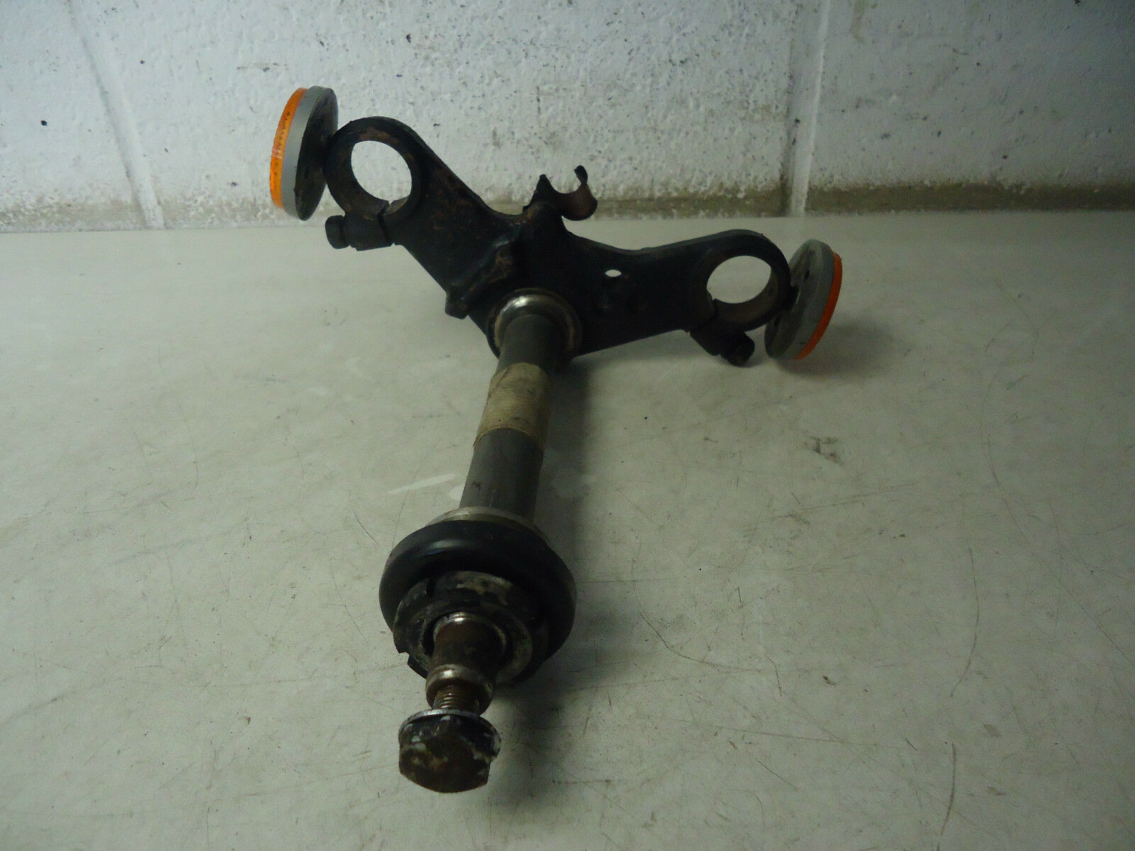 Suzuki GS250 Lower Fork Yoke