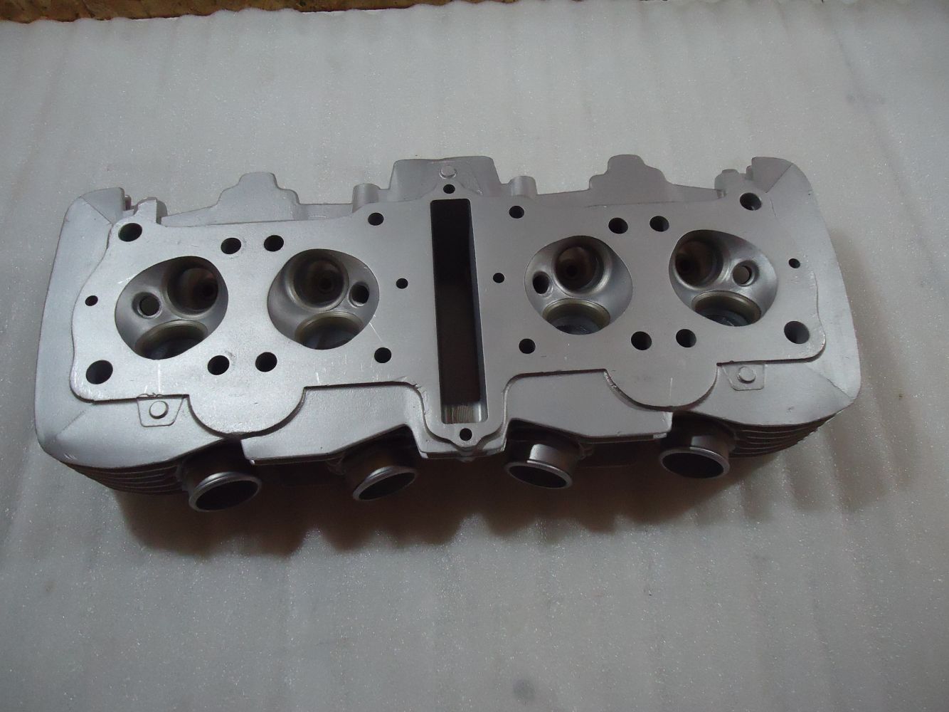 Honda CB750F2 Cylinder Head CB750 SOHC Engine Head