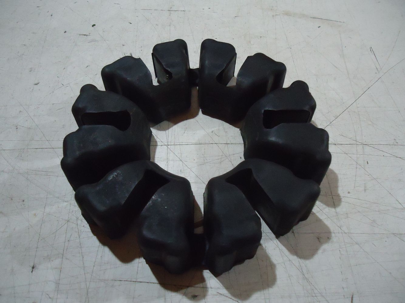 Kawasaki GPZ1100A Unitrak Rear Wheel Cush Drive Rubbers GPZ1100