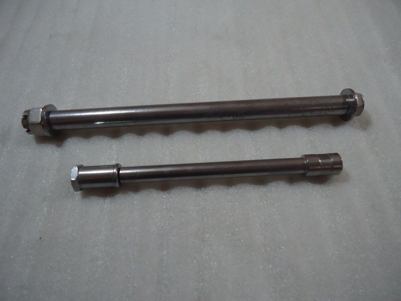 Honda CB750F2 Front & Rear Wheel Spindles CB750 SOHC Wheel Spindle Axles