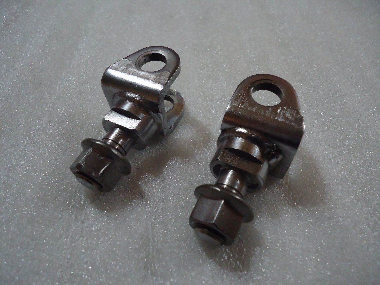 Kawasaki GPZ1100A Unitrak Footrest Mount Brackets GPZ1100 Footpeg 