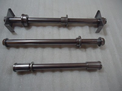 Kawasaki GPZ1100E Front Rear Wheel Spindles GPZ1100 Swingarm Axle Spindle