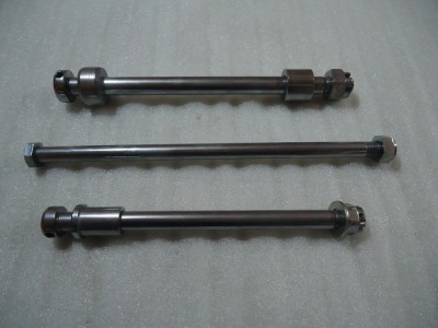 Kawasaki GPZ305 Front Rear Wheel Spindles GPZ 305 Swingarm Axle Spindle Bolt